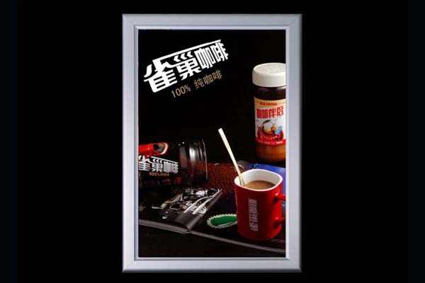 超薄燈箱與傳統(tǒng)燈箱的區(qū)別及優(yōu)勢，應(yīng)用范圍有哪些？